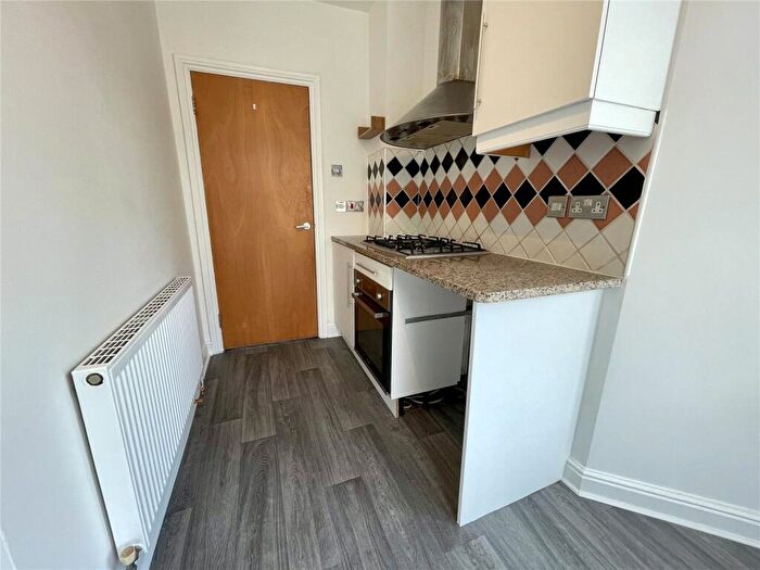 2 Bedroom Apartment To Rent In Alum Chine Road, Bournemouth, Dorset, BH4