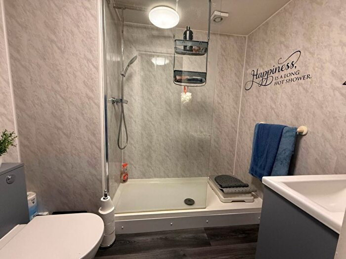 1 Bedroom Flat For Sale In Erith Road, Belvedere, DA17