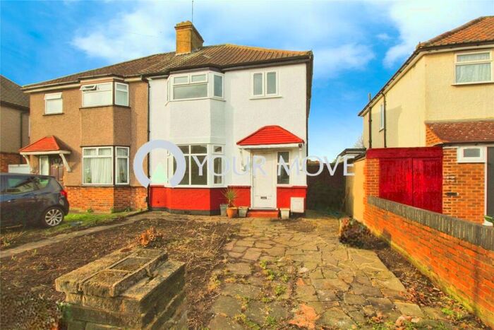 3 Bedroom Semi-Detached House To Rent In Sutlej Road, London, SE7