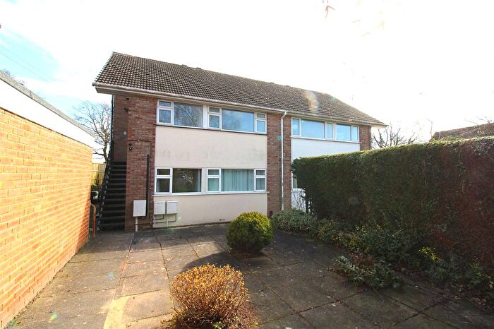 2 Bedroom Flat To Rent In Fern Close, Ravenshead, Nottingham, Nottinghamshire, NG15