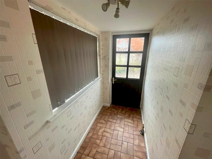 2 Bedroom Bungalow For Sale In Hunters Hill, Weaverham, Northwich, Cheshire, CW8