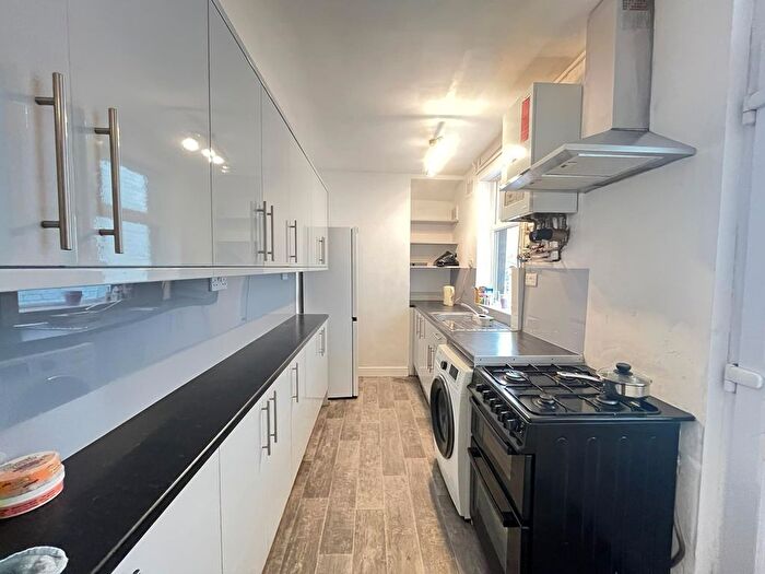 3 Bedroom Terraced House To Rent In Noel Street, Leicester, LE3