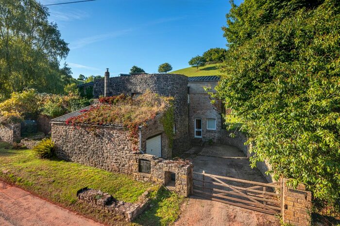 3 Bedroom Barn Conversion For Sale In Compton, Marldon, Paignton, TQ3