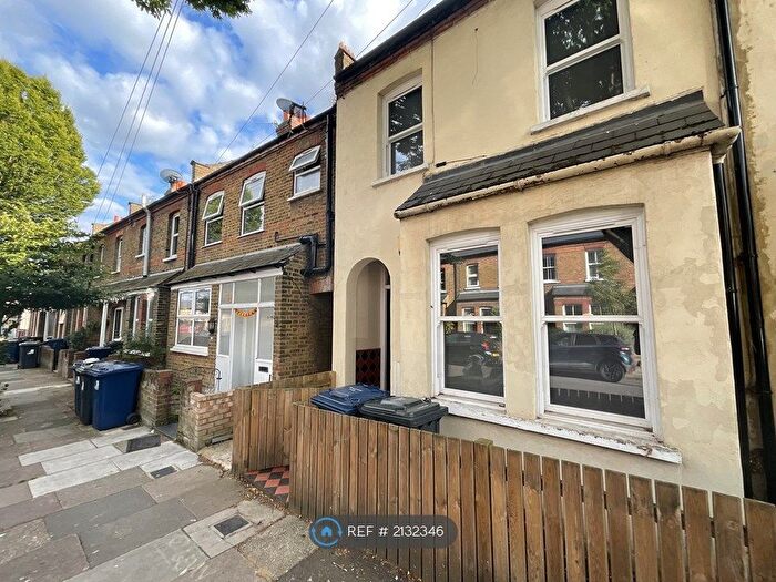 3 Bedroom Terraced House To Rent In Edinburgh Road, London, W7