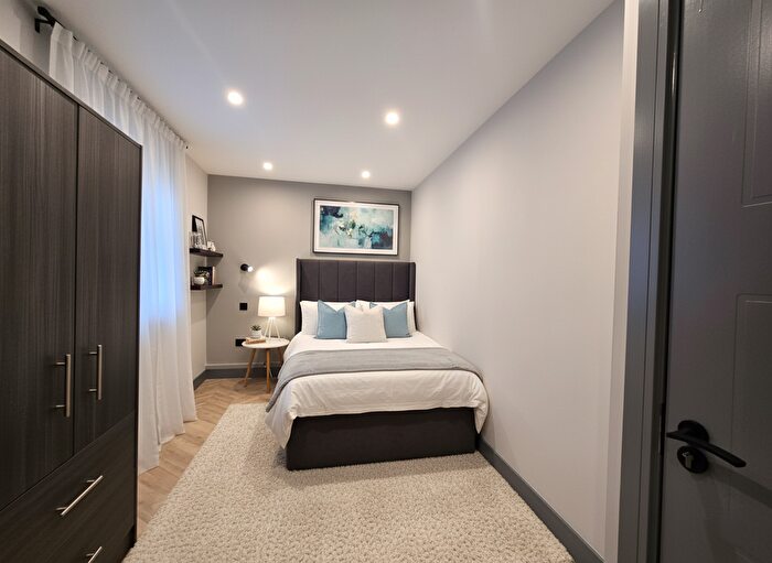 Studio To Rent In Dickens Avenue, Uxbridge, UB8