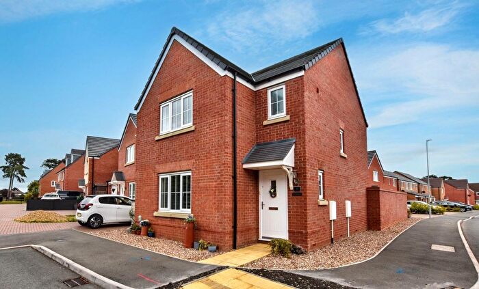 3 Bedroom Detached House For Sale In Lamport Lane, Northampton, NN2