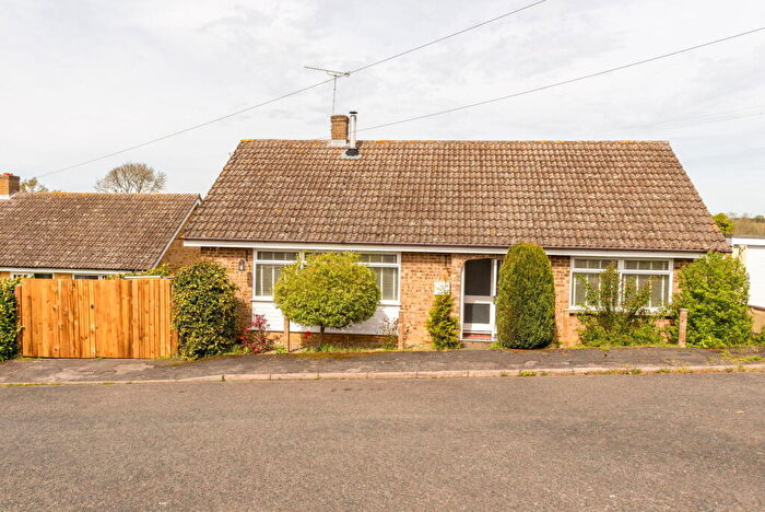 2 Bedroom Detached Bungalow For Sale In Browns Close, Hitcham, IP7