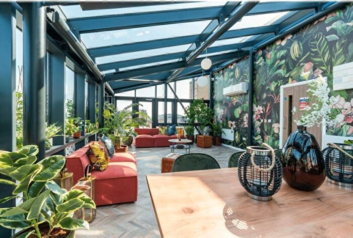 2 Bedroom Apartment To Rent In Loxley Heights, Rockingham Street, Sheffield, S1