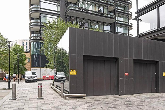 Garage / Parking To Rent In Liverpool Street, City, EC2A