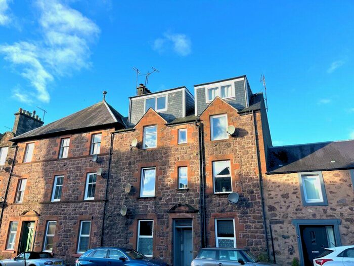 1 Bedroom Flat To Rent In F Cross Street Callander, FK17