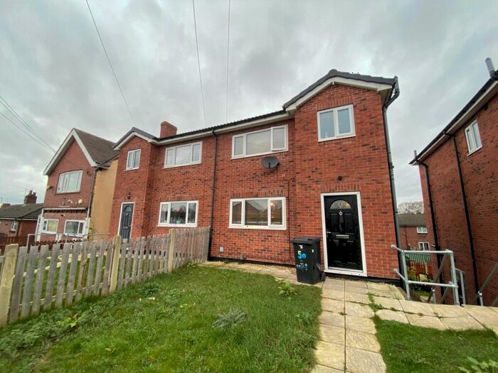 5 Bedroom House To Rent In Ring Road, Beeston, Leeds, LS11