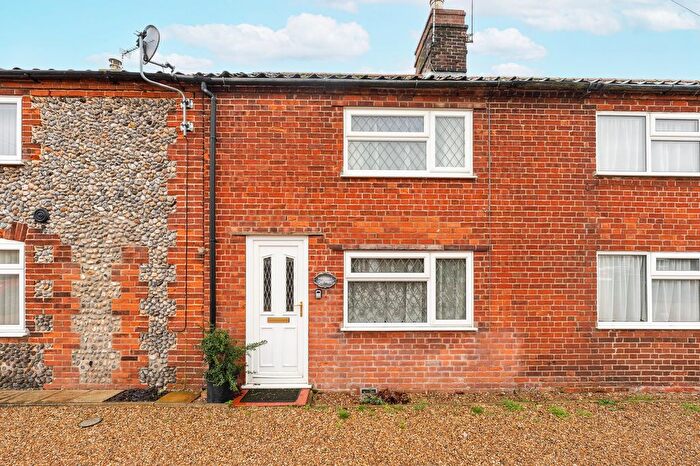 2 Bedroom Terraced House For Sale In Market Row, Stalham, NR12