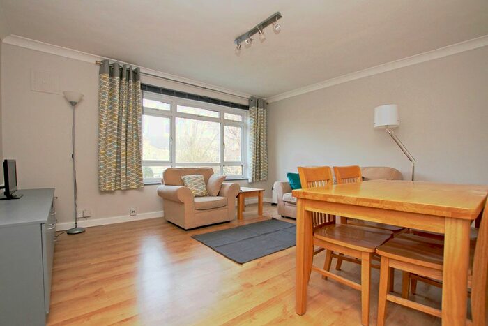 1 Bedroom Flat To Rent In Ashville Road, Leytonstone E11