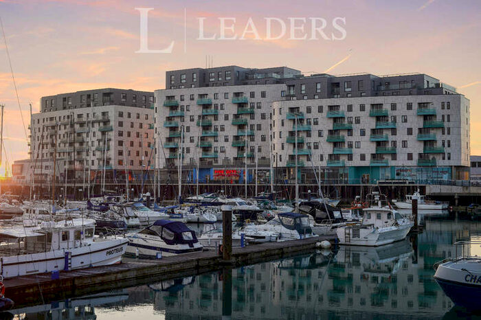 2 Bedroom Apartment To Rent In Sirius 2, The Boardwalk, BN2