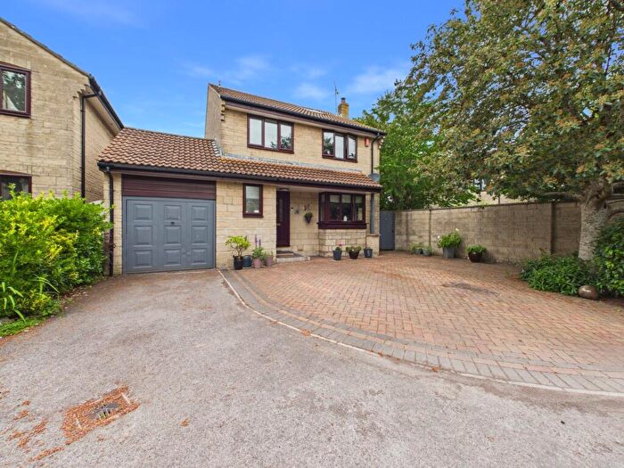 4 Bedroom Detached House For Sale In Daley Close, Worle, Weston-Super-Mare, BS22