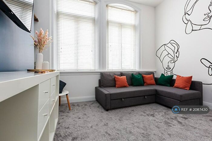 2 Bedroom Flat To Rent In Crosshall Street, Liverpool, L1