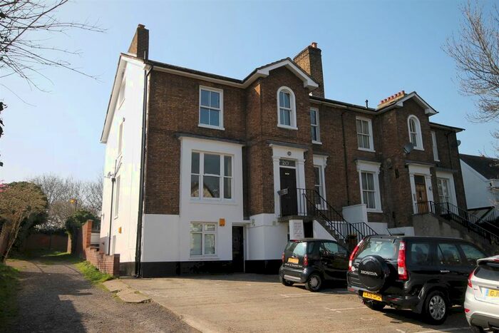 1 Bedroom Flat To Rent In Manor Road, Wallington, SM6