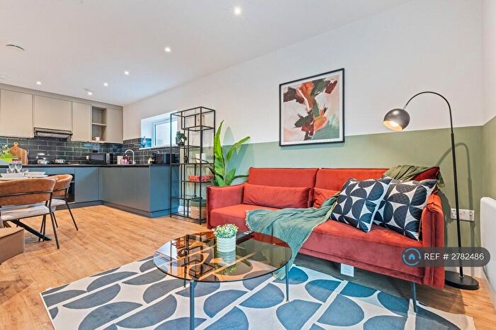 2 Bedroom Flat To Rent In Southampton Street, Reading, RG1