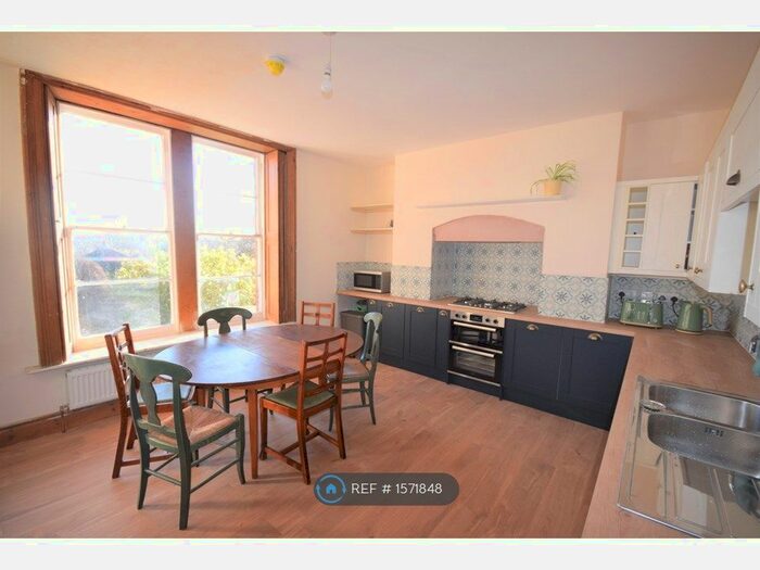 6 Bedroom End Of Terrace House To Rent In York Road, Montpelier, Bristol, BS6