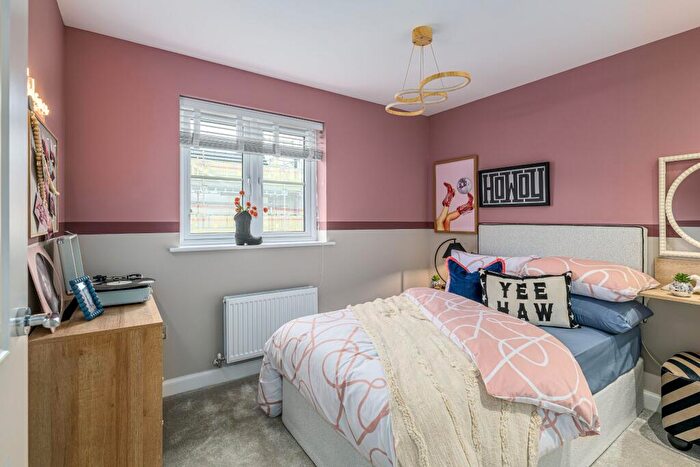 4 Bedroom Detached House For Sale In Bannerman Cruick, Edinburgh, EH17
