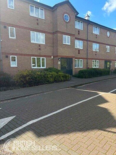 2 Bedroom Apartment For Sale In Harrier Way, London, E6