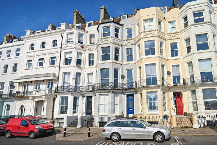 2 Bedroom Flat For Sale In Marina, St. Leonards-On-Sea, TN38