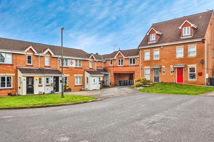 1 Bedroom Maisonette To Rent In Bella Close, Nottingham, NG16