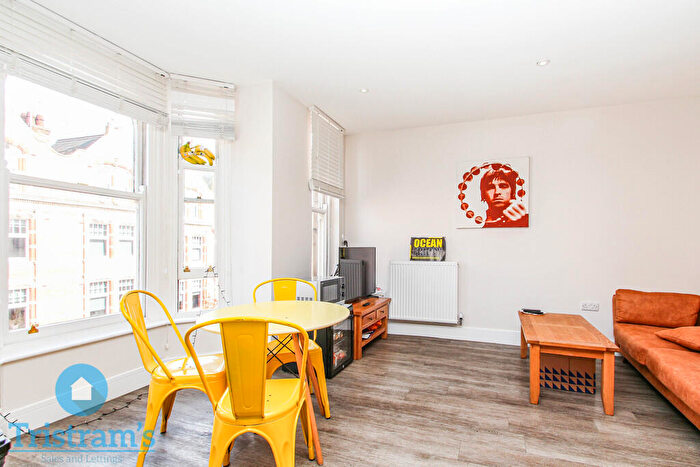 3 Bedroom Apartment To Rent In Derby Road, City Centre, NG1