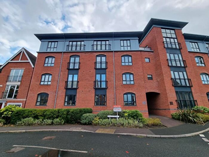 2 Bedroom Apartment To Rent In Leighton Way, Regency House Leighton Way, DE56