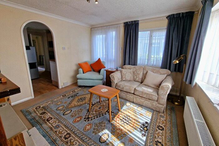 2 Bedroom Mobile Home For Sale In The Willows Park, Guildford Road, Normandy, GU3
