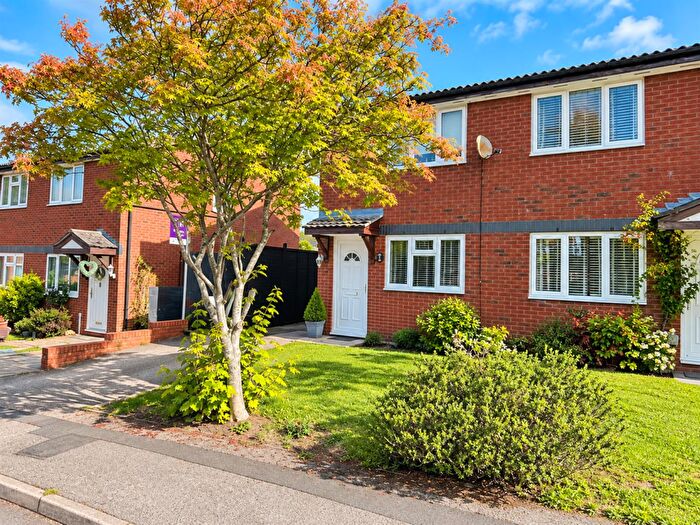 2 Bedroom Semi-Detached House For Sale In Berneshaw Close, Corby, NN18