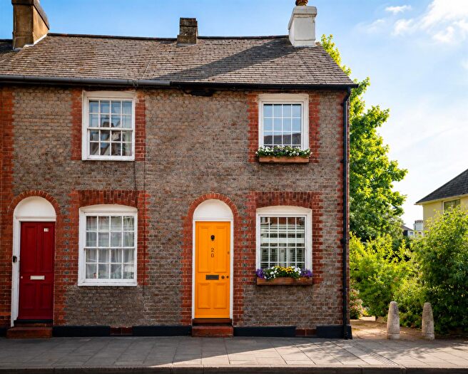 1 Bedroom End Of Terrace House For Sale In Western Road, Lewes, BN7