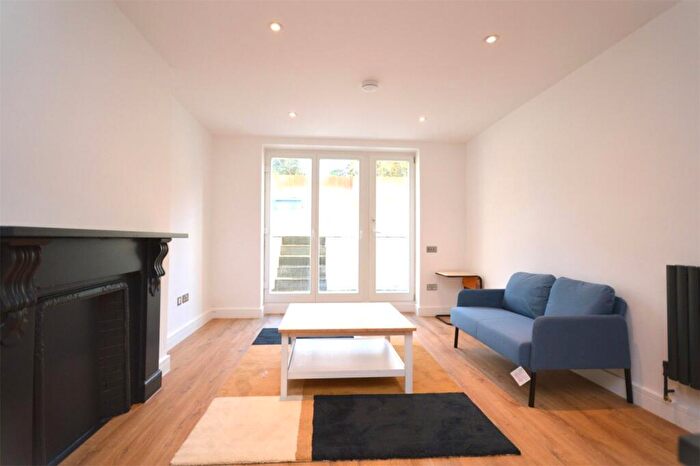 1 Bedroom Apartment To Rent In Sillwood Terrace, Brighton, East Sussex, BN1