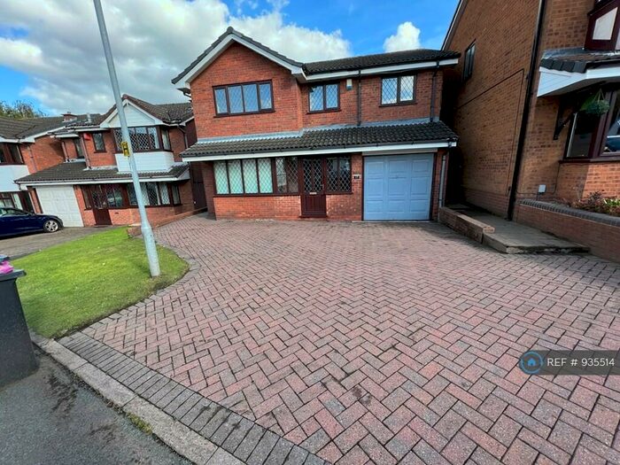 5 Bedroom Detached House To Rent In Falcon, Wilnecote, Tamworth, B77