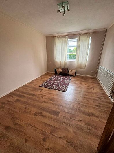 3 Bedroom Terraced House To Rent In Cygnet Avenue, Feltham, TW14