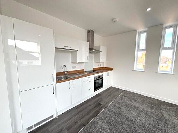 2 Bedroom Apartment To Rent In Percy Street, Hull, HU2