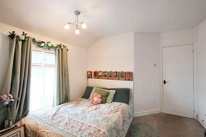 2 Bedroom Cottage To Rent In Park Lane, Littleover, DE23