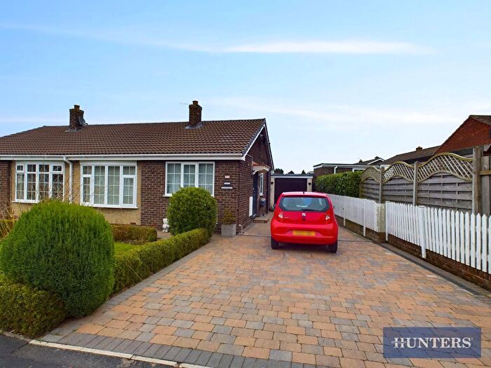 2 Bedroom Semi-Detached Bungalow For Sale In Cowlings Close, Hunmanby, Filey, YO14
