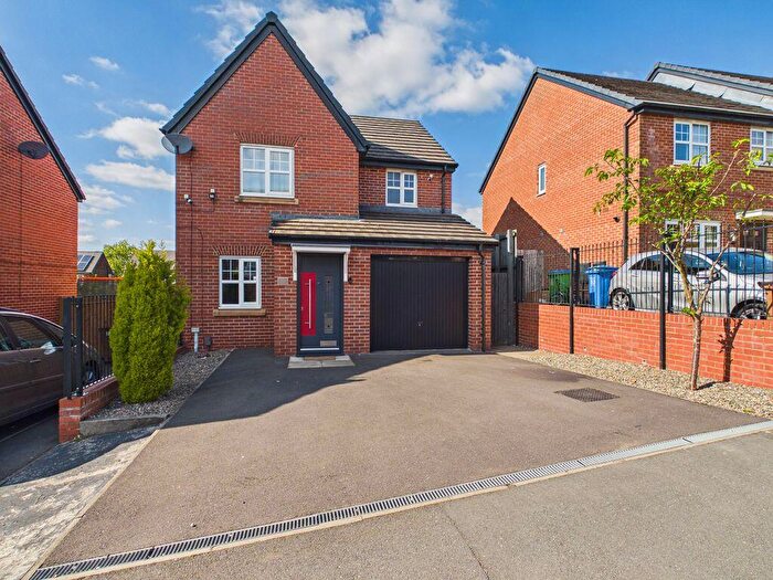3 Bedroom Detached House To Rent In Mosedale Road, Manchester, M24