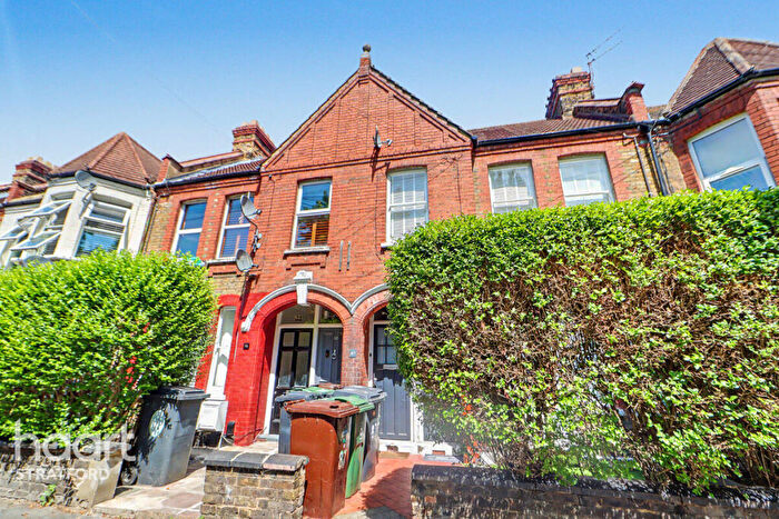 2 Bedroom Flat To Rent In Perth Road, London, E10