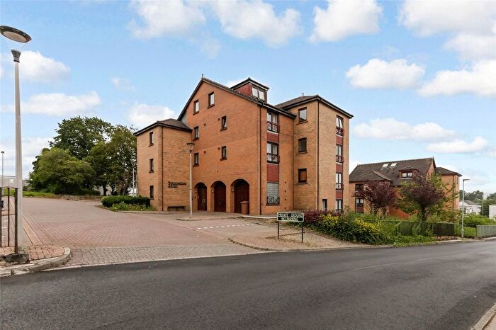 2 Bedroom Flat For Sale In Beechwood Road, Cumbernauld, Glasgow, North Lanarkshire, G67