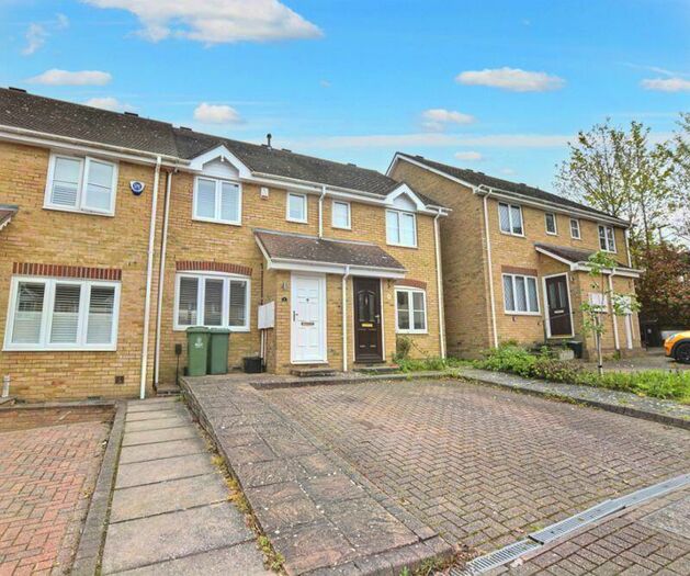 2 Bedroom Terraced House To Rent In Nursery Gardens, Chislehurst, BR7