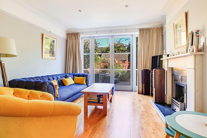 3 Bedroom Terraced House For Sale In Cavendish Place, Cambridge, CB1