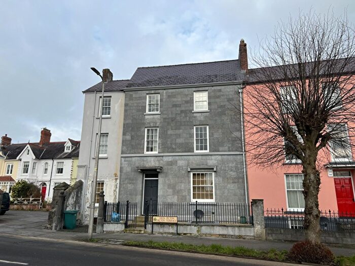 2 Bedroom Flat To Rent In Picton Terrace, Carmarthen, Carmarthenshire, SA31