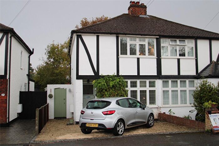 2 Bedroom Semi Detached House For Sale In Burwood Close, Hersham, Surrey, KT12