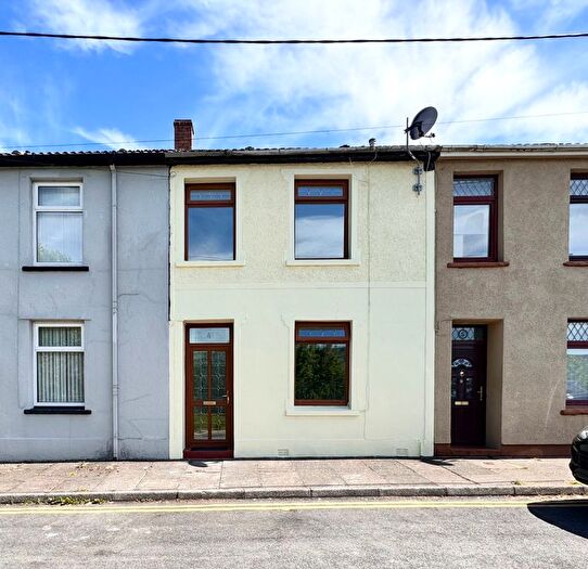 2 Bedroom Terraced House For Sale In Pond Place, Cwmbach, Aberdare, CF44
