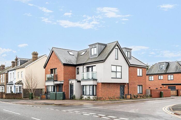 1 Bedroom Apartment For Sale In Minniecroft Road, Burnham, Buckinghamshire, SL1