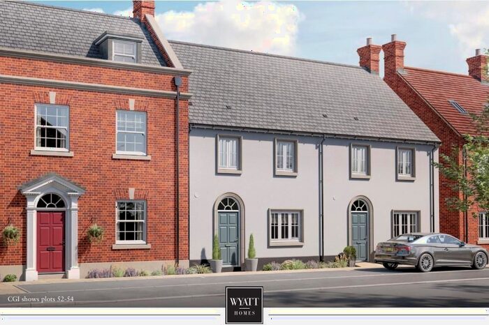 3 Bedroom Property For Sale In Rivers Edge, Julians Road, Wimborne, BH21