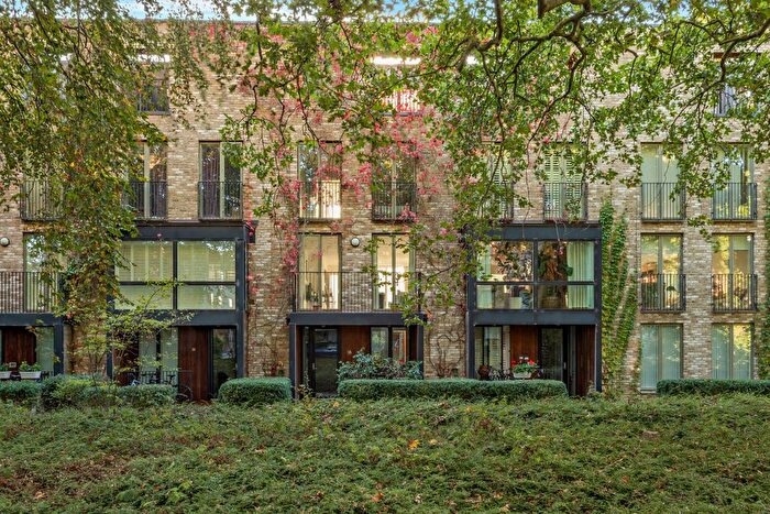 4 Bedroom Terraced House For Sale In Aberdeen Avenue, Cambridge, Cambridgeshire, CB2