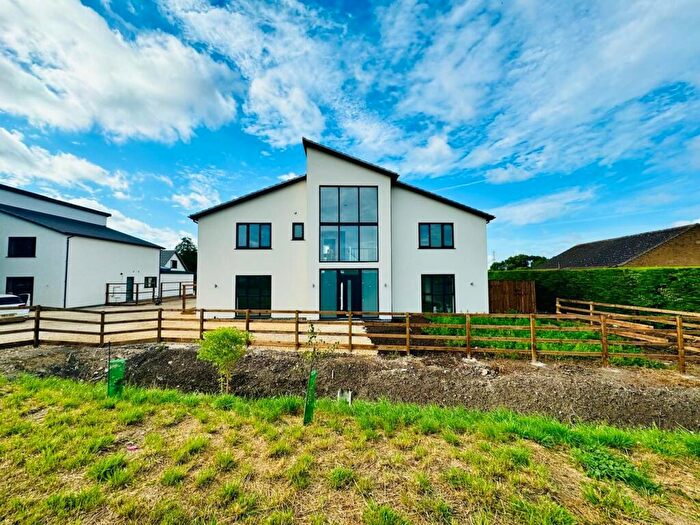 4 Bedroom Detached House To Rent In South Fen, Bourne, PE10